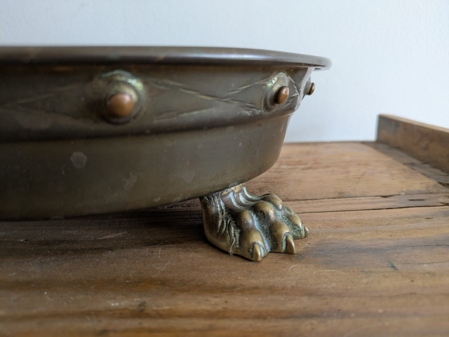 Antique Brass Copper Riveted Jardiniere Lion Paw Feet Plant Stand Bowl Planter