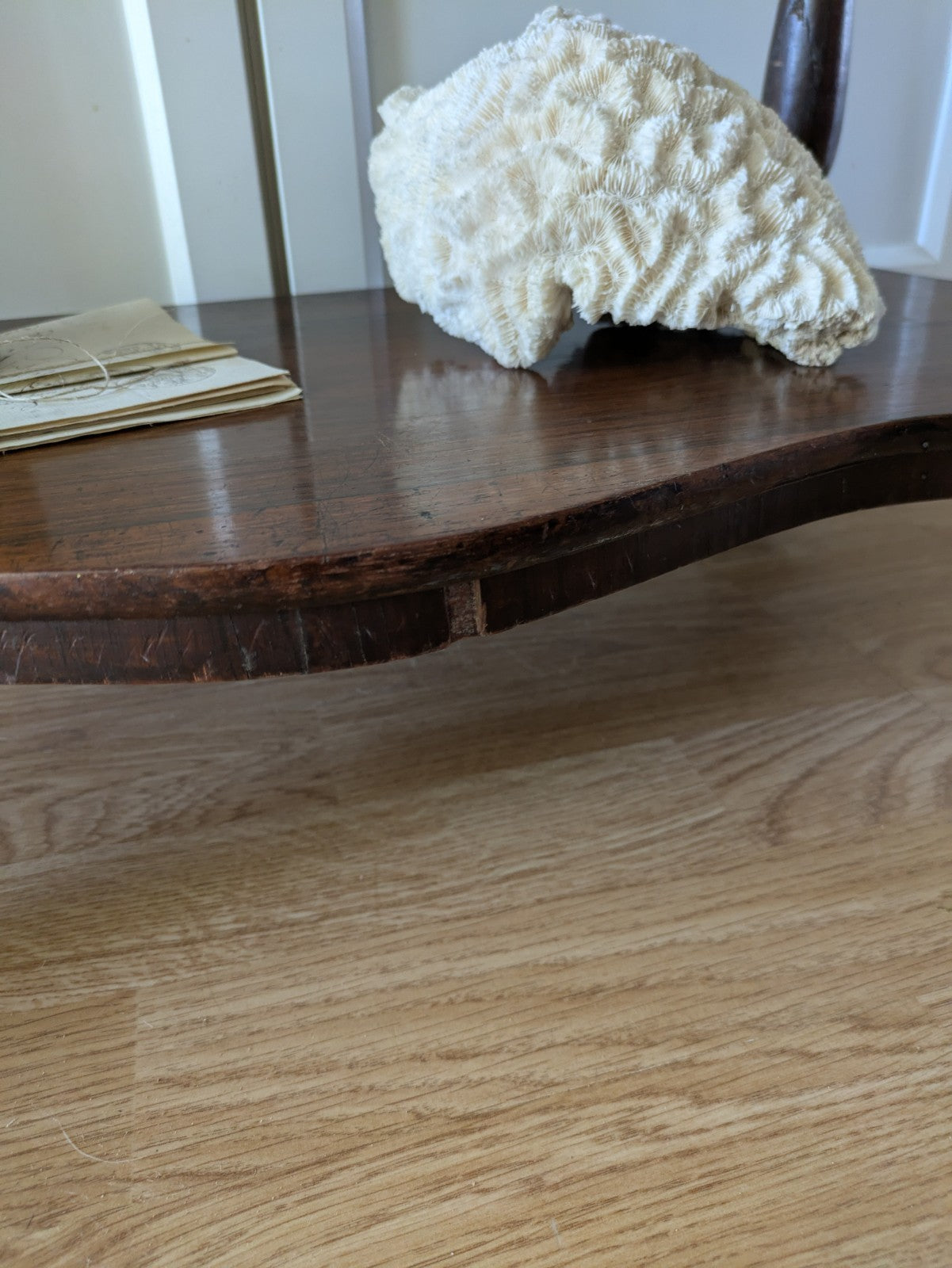Antique Victorian Whatnot Mahogany Shelves Barley Twist Turned Legs Bookcase 