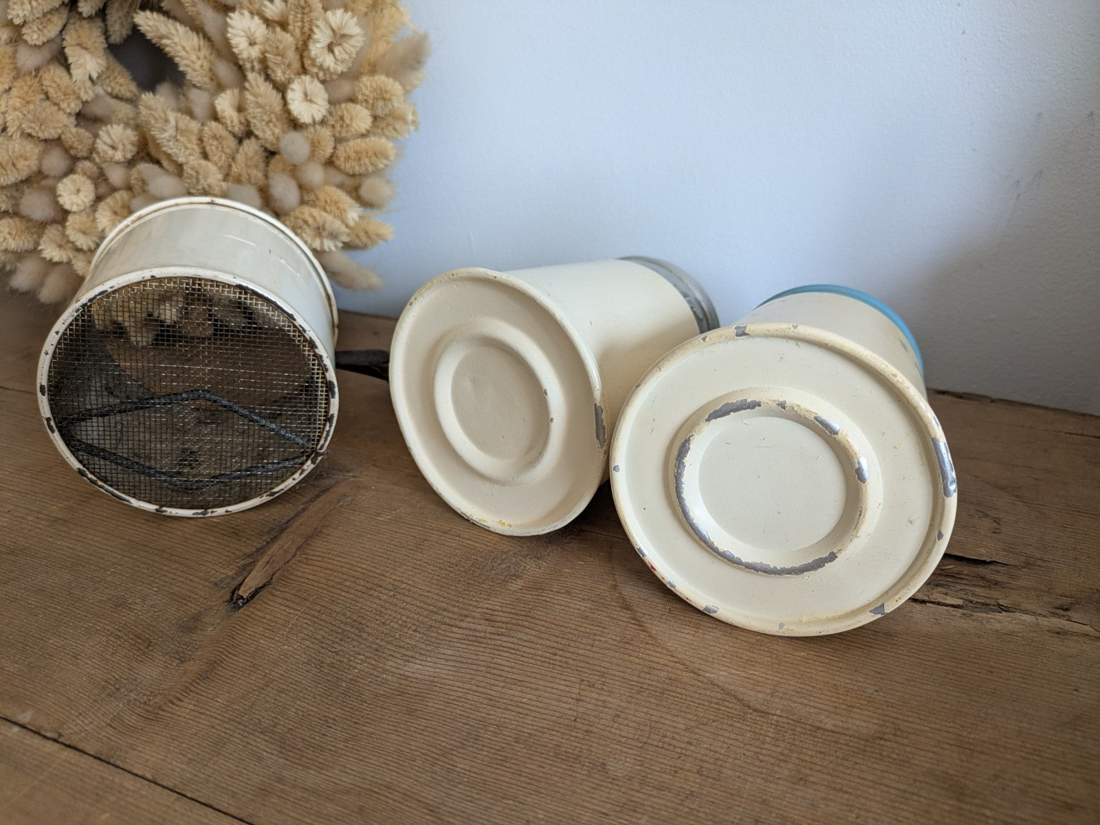 Tala Vintage Enamel Flour Sifter And Two Shakers Retro Kitchenalia Baking Prop