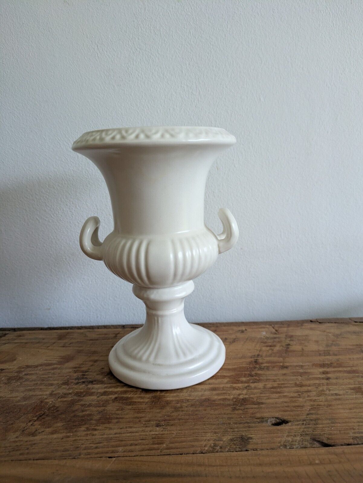 Vintage Dartmouth Pottery Urn Vase White Prop Mantle Flower Double Handle Vgc