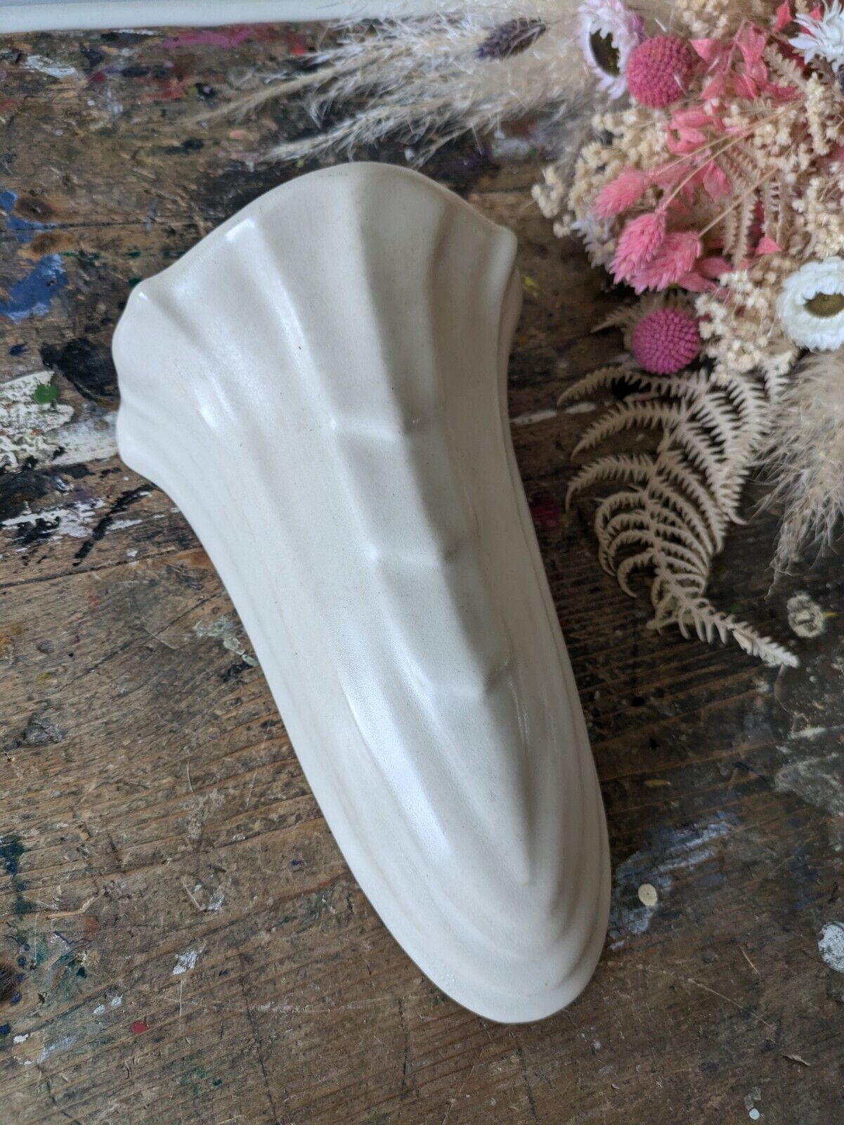 Vintage 1930s Lovatts Pocket Vase Art Deco Pottery Display Wall Planter Pot