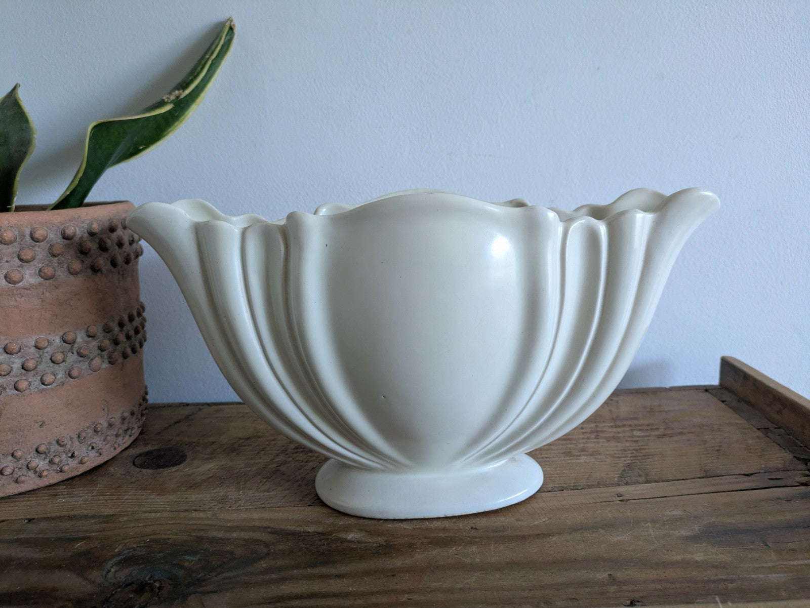 Vintage Large White GOVANCROFT Glasgow STONEWARE MANTLE VASE Art Deco Pottery 