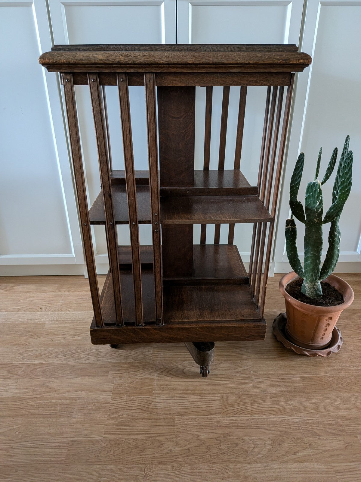 Antique Edwardian English Oak Revolving Bookcase Rare Vintage Shelves Spinning 