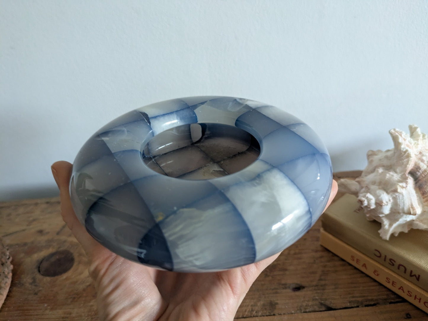 Vintage Round Italian Onyx Ashtray Natural Stone Marble Checkerboard Blue 60-70s
