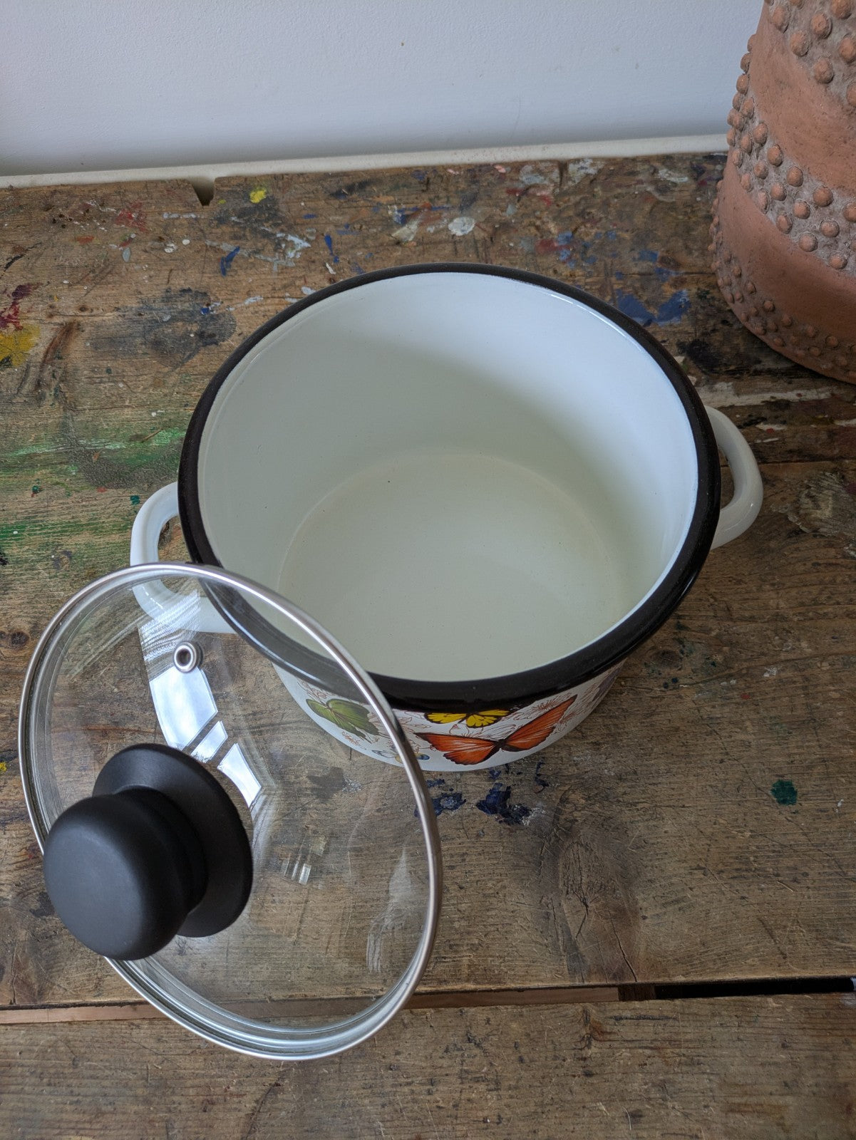 Butterfly Enamel Cooking Pot Vintage Style Glass Lid Saucepan Pan Prop Kitchen