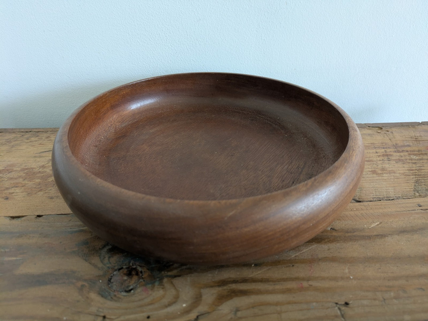 Vintage Mid Century Retro Solid Wood bowl Fruit Serving Round Prop Platter Dark