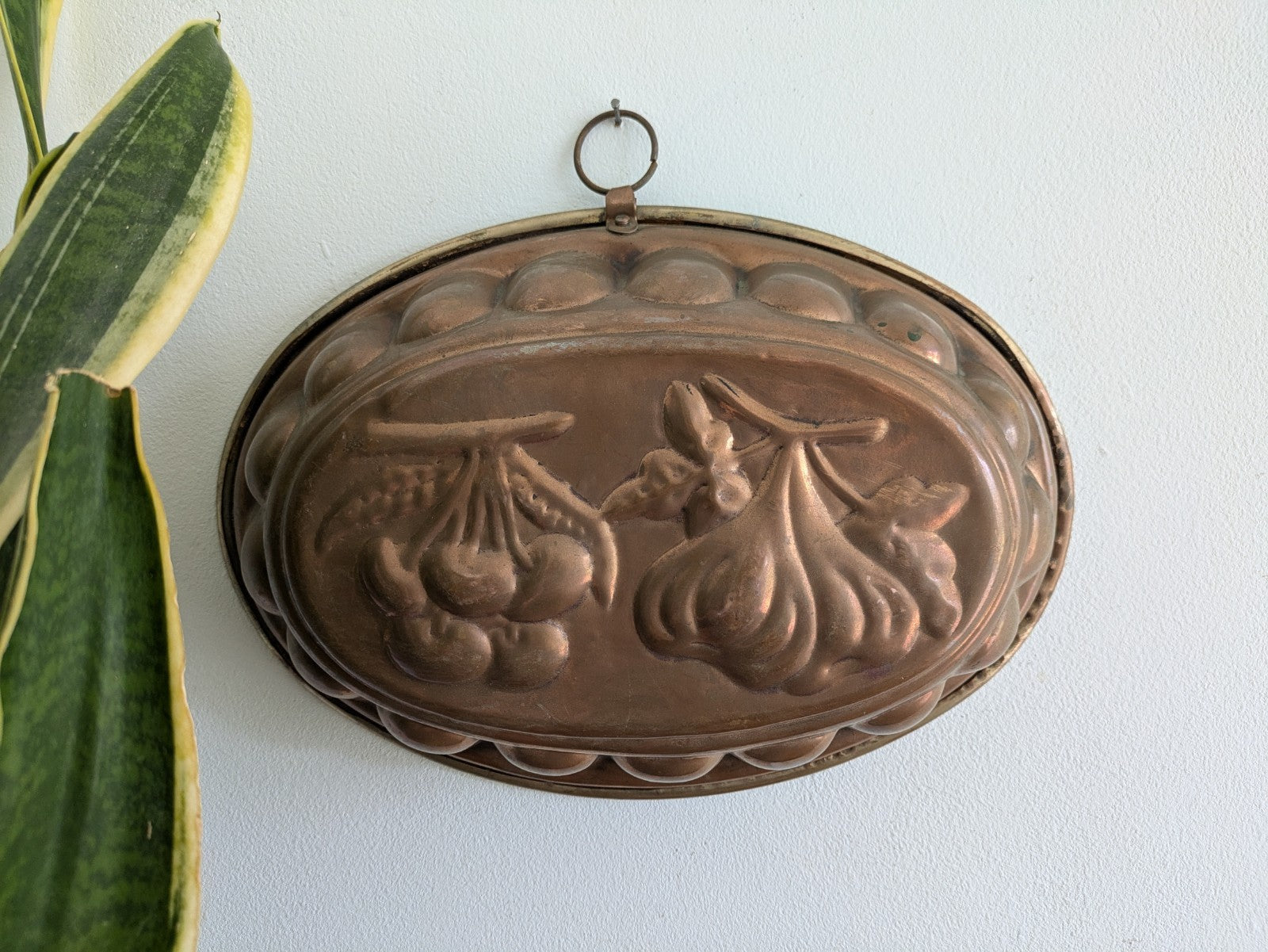 Antique Copper Food Mold Hanging Fruit Motif with Hook Fig Cherry VTG Oval Large