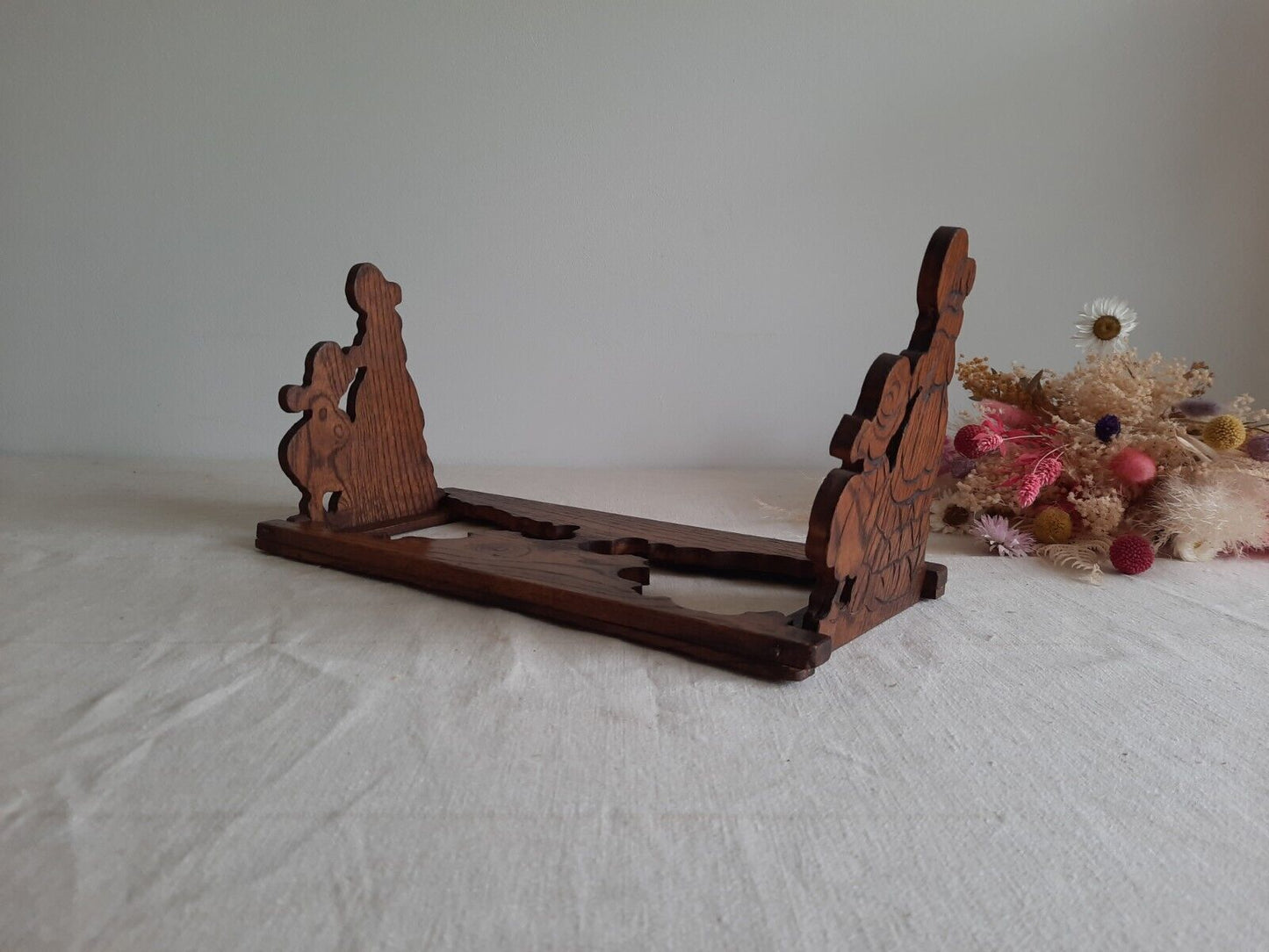Vintage Wooden 1930s Crinoline Lady Folding Book Rack Case Tabletop Trough Deco