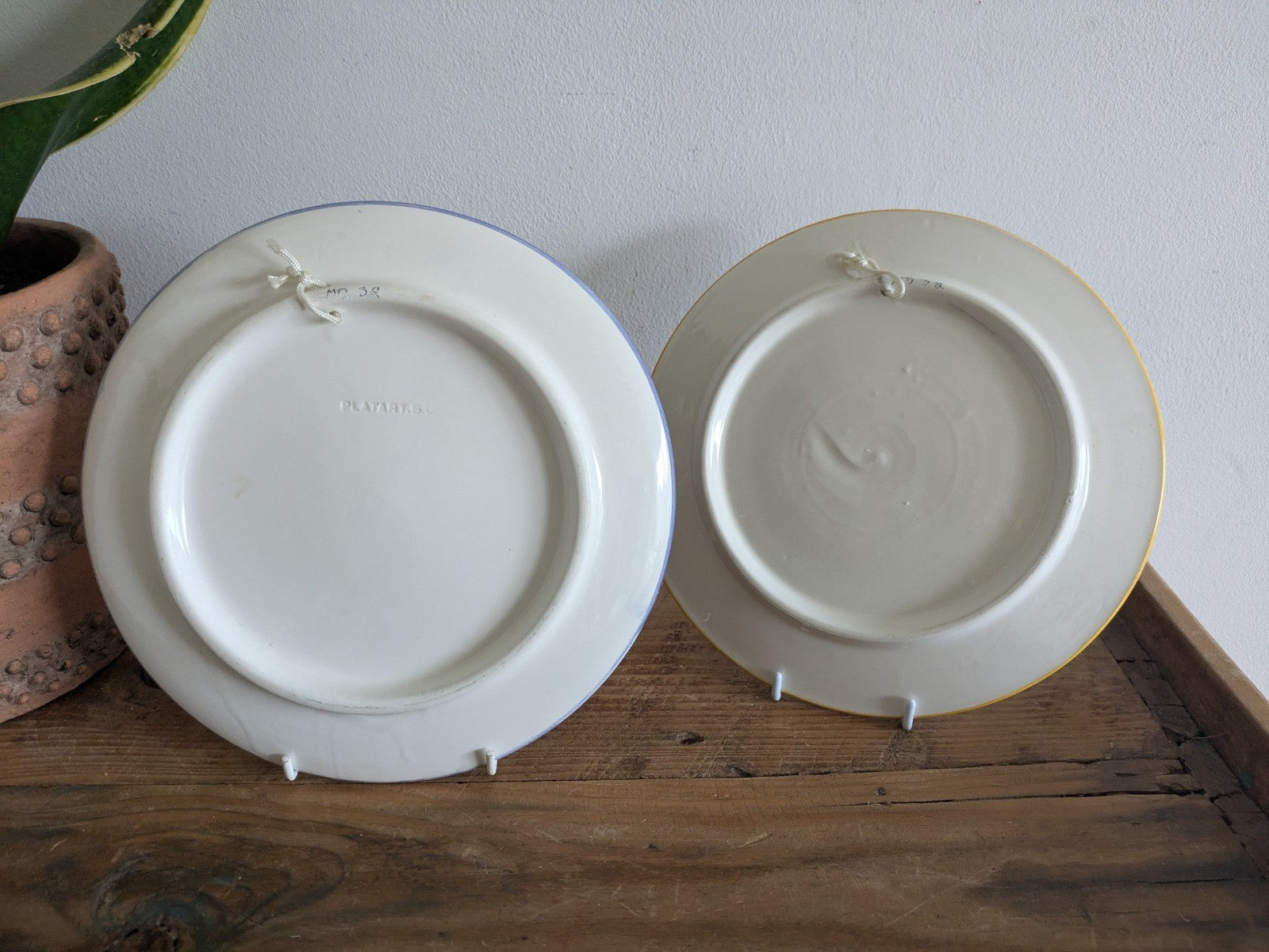 2x Platart S.L Hand Decorated Flowers Blue & Yellow Rim Design Plates Spain Vgc