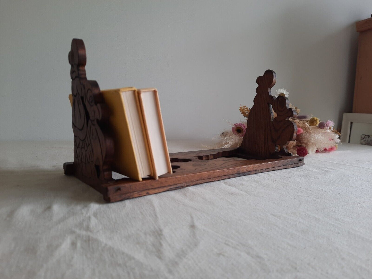 Vintage Wooden 1930s Crinoline Lady Folding Book Rack Case Tabletop Trough Deco