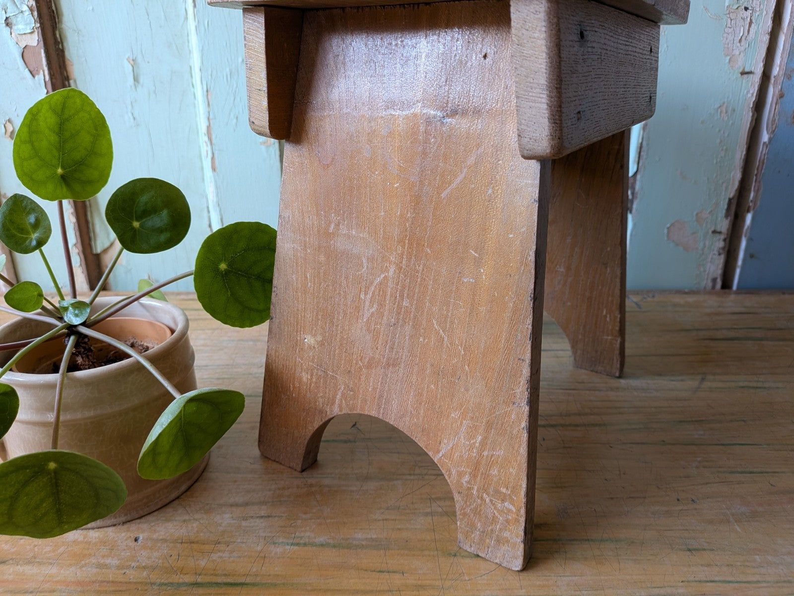 Vintage Step Stool Milk Wooden Seat Farmhouse Old Solid Splayed Leg Wood Prop 