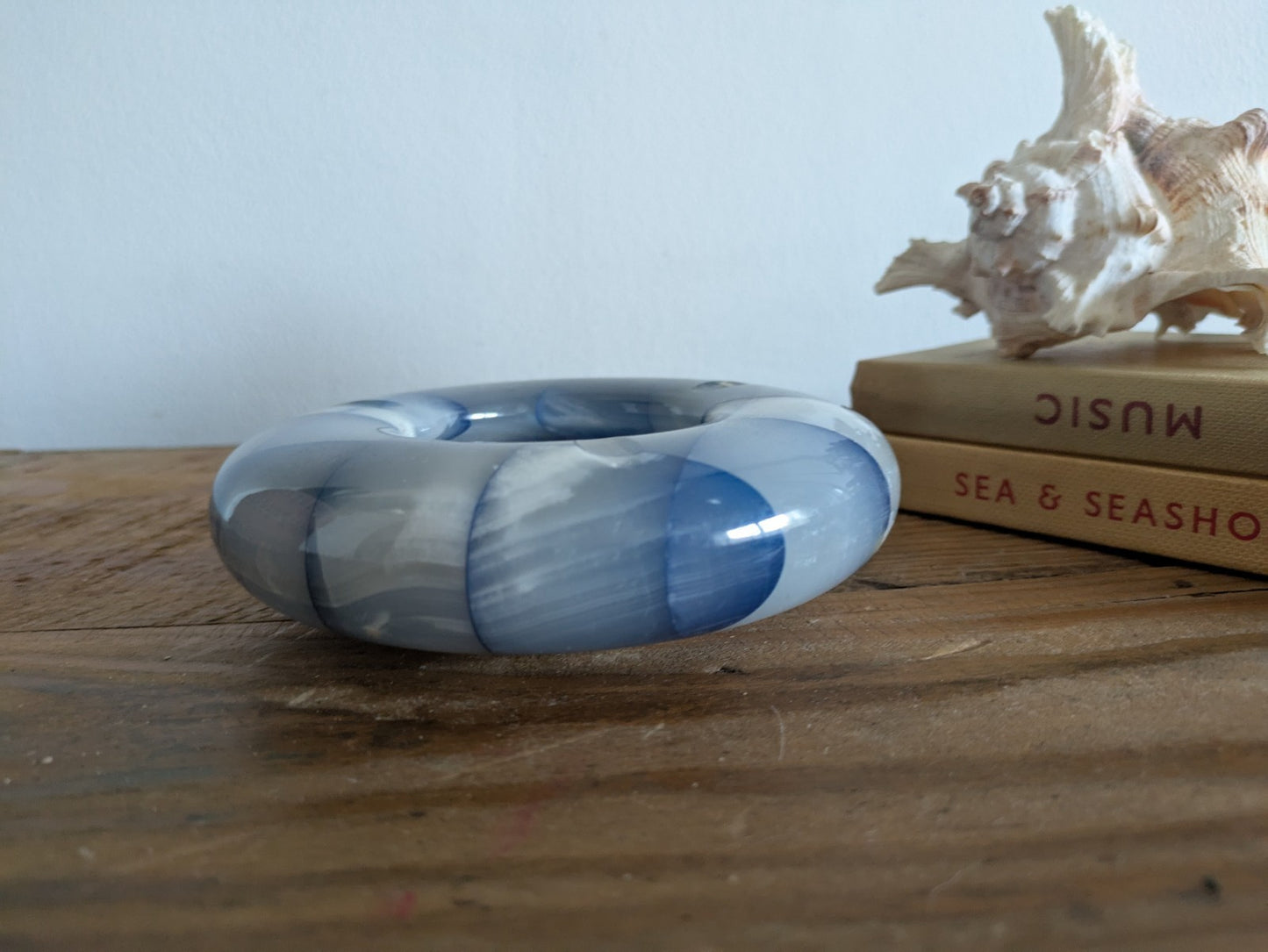 Vintage Round Italian Onyx Ashtray Natural Stone Marble Checkerboard Blue 60-70s