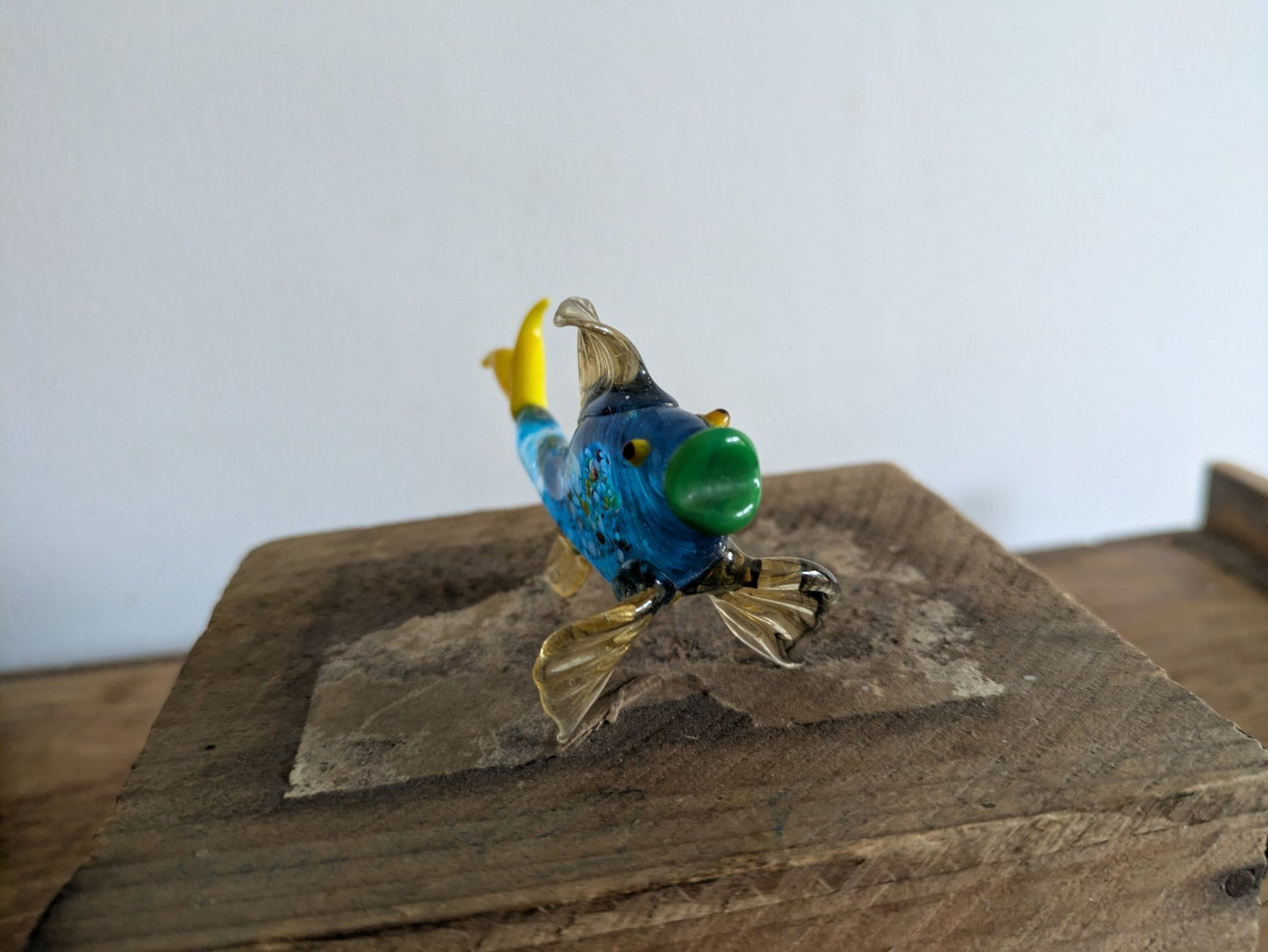 GLASS Animal Murano Glass Art Fish Souvenir Vintage Mid Century Retro Figurine!