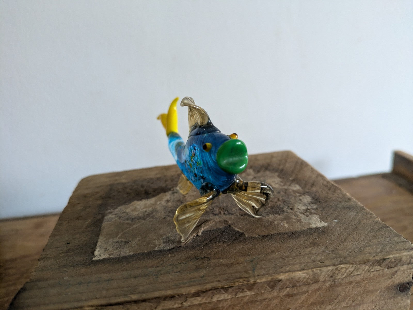 GLASS Animal Murano Glass Art Fish Souvenir Vintage Mid Century Retro Figurine!
