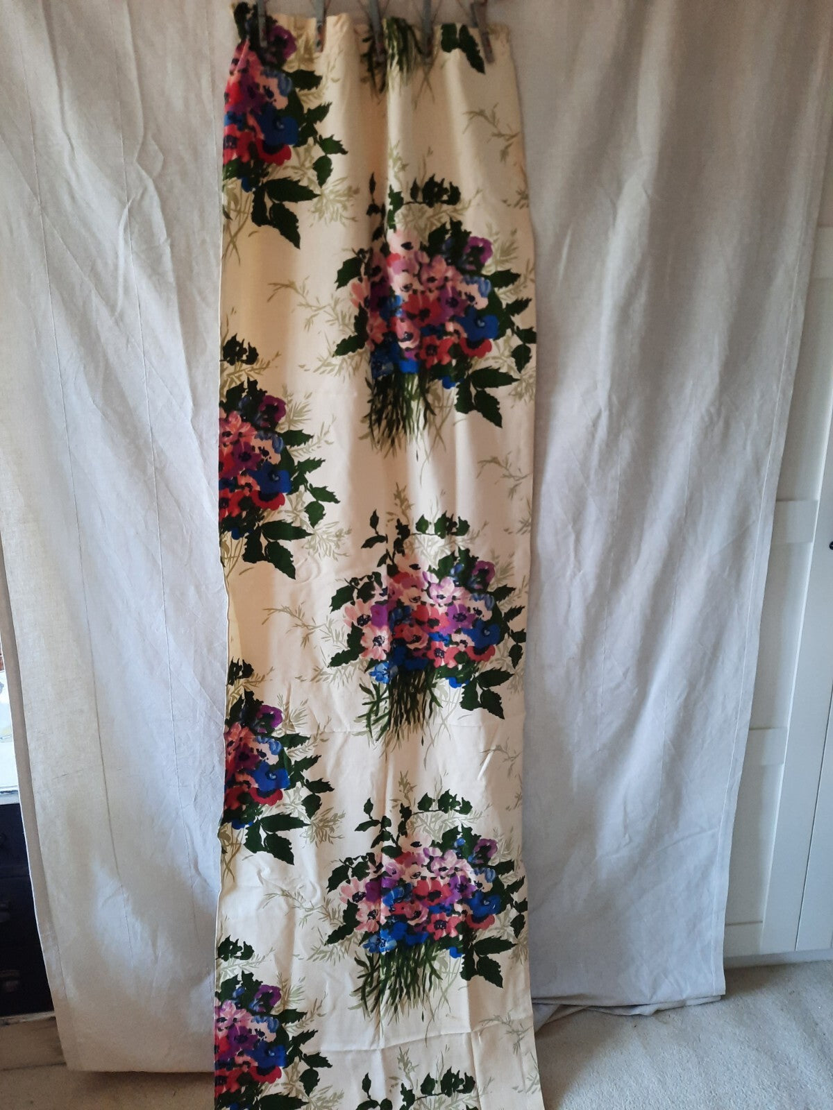 2.38 Metres Vintage French Romanex De Boussac Fabric Floral Flowers Curtain Old