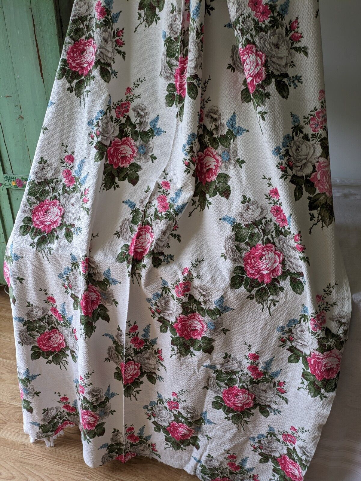 Pair of barkcloth floral Curtains W112 L193cm Pink Rose rare 1950s retro vintage