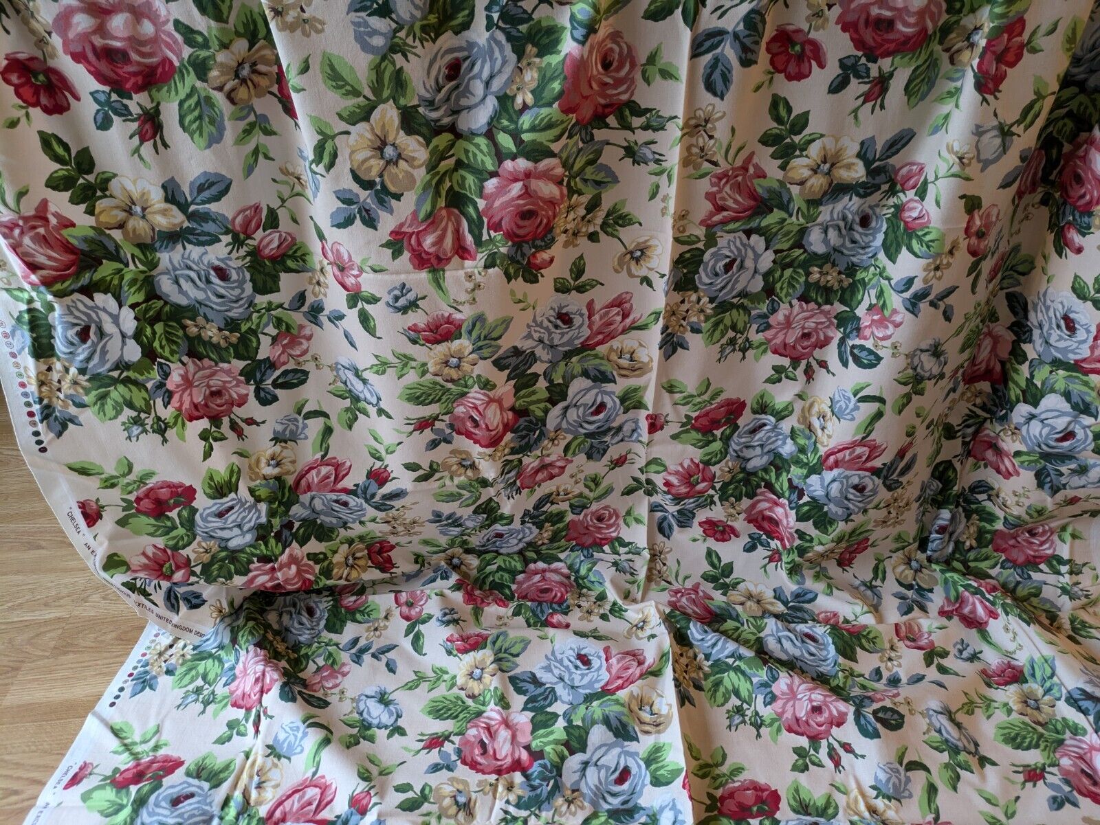 100% Cotton Fabric 'CHELSEA' 2.3 METRES Prestigious Textiles Cabbage Rose Floral