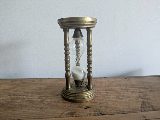 Vintage Brass Sand Hourglass - 5.5 Minute Egg Timer Nautical Star Motif Patina