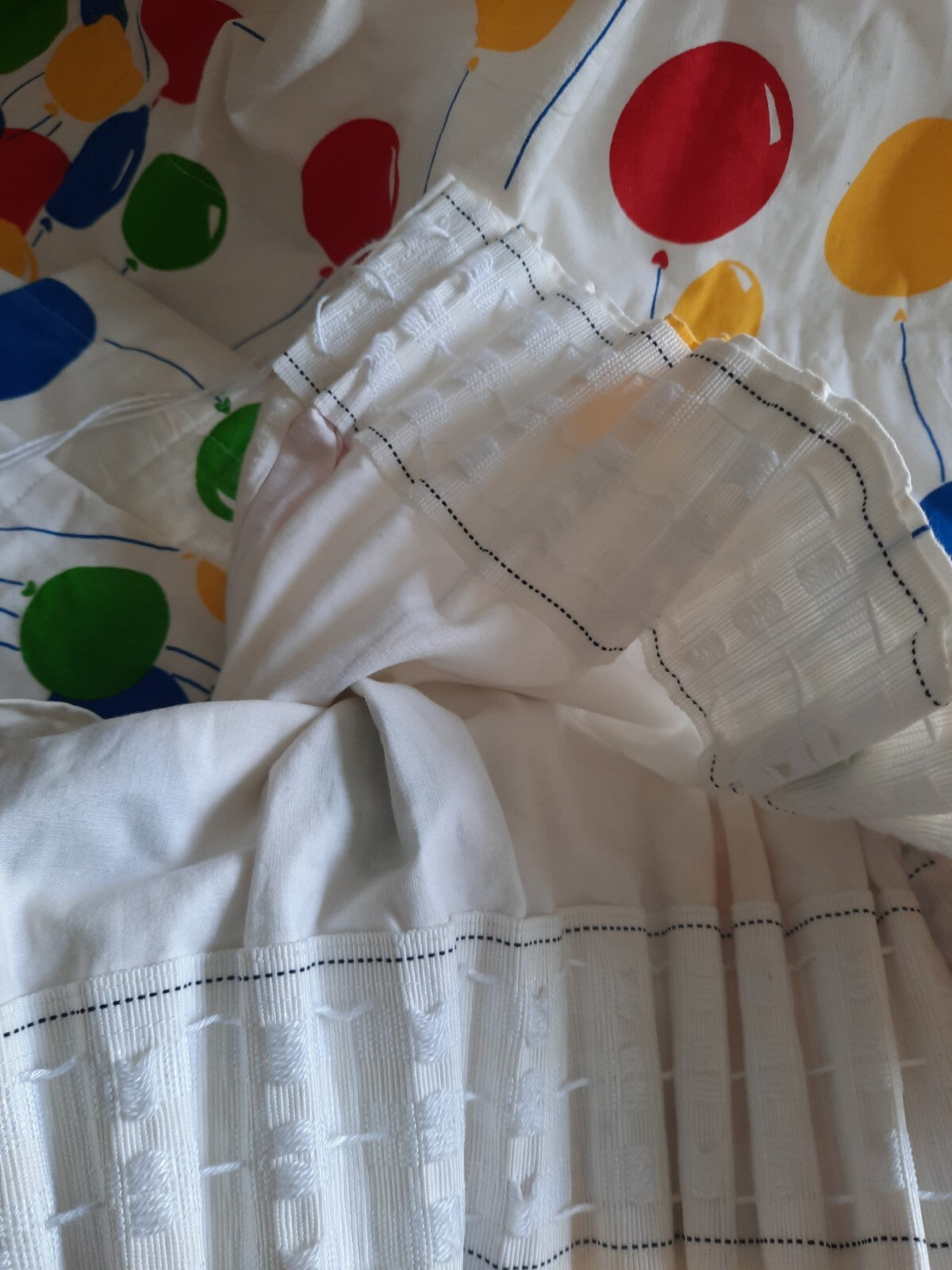 Childs curtains 1980s Balloon Nursery Fabric colourful Kids Bedroom Prop Lined