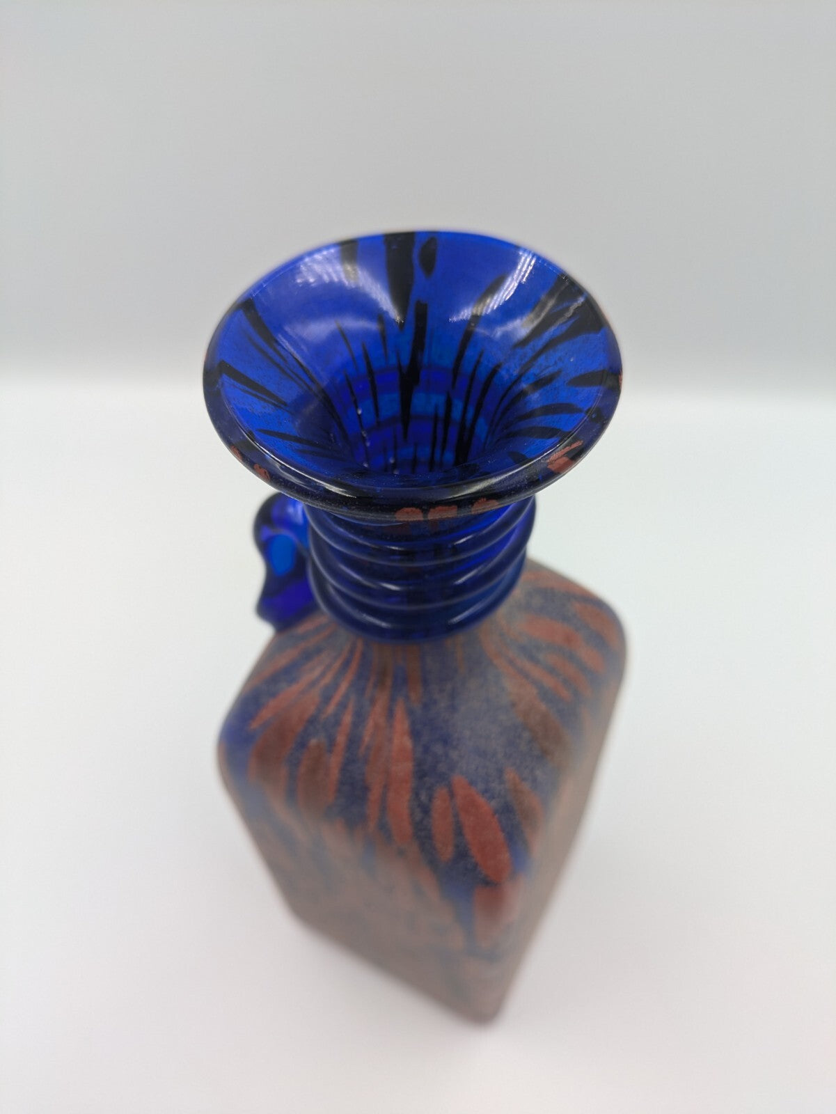 Vtg Cenedese Style SCAVO Art Glass VASE JUG w Blue Strapped Neck Applied Handle
