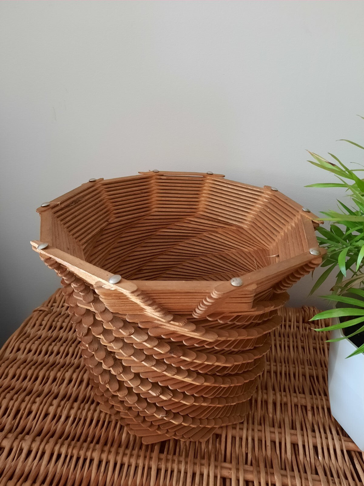 1 x Vintage lollipop stick Waste Paper Litter Bin Office handmade Basket retro