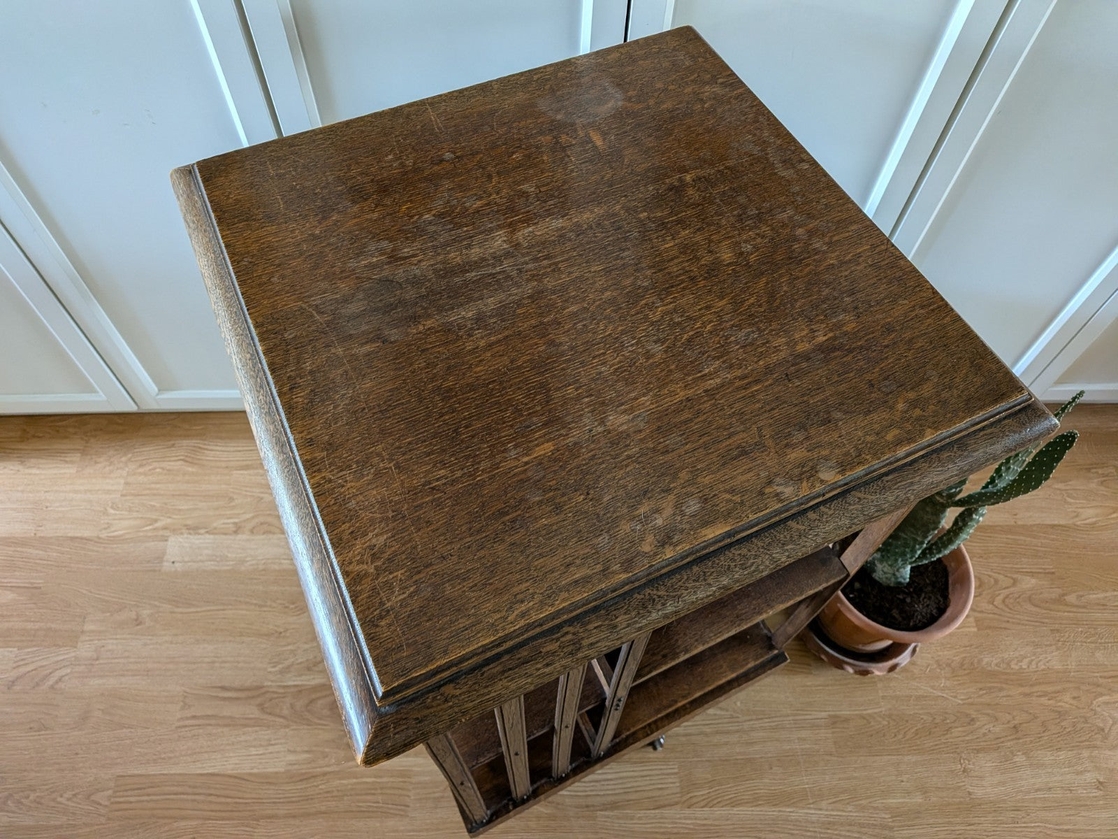 Antique Edwardian English Oak Revolving Bookcase Rare Vintage Shelves Spinning 