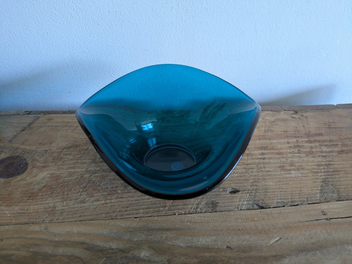 Vintage SOWERBYS TYNESYDE GLASSWARE Turquoise/Petrol Blue Bowl British Glassware