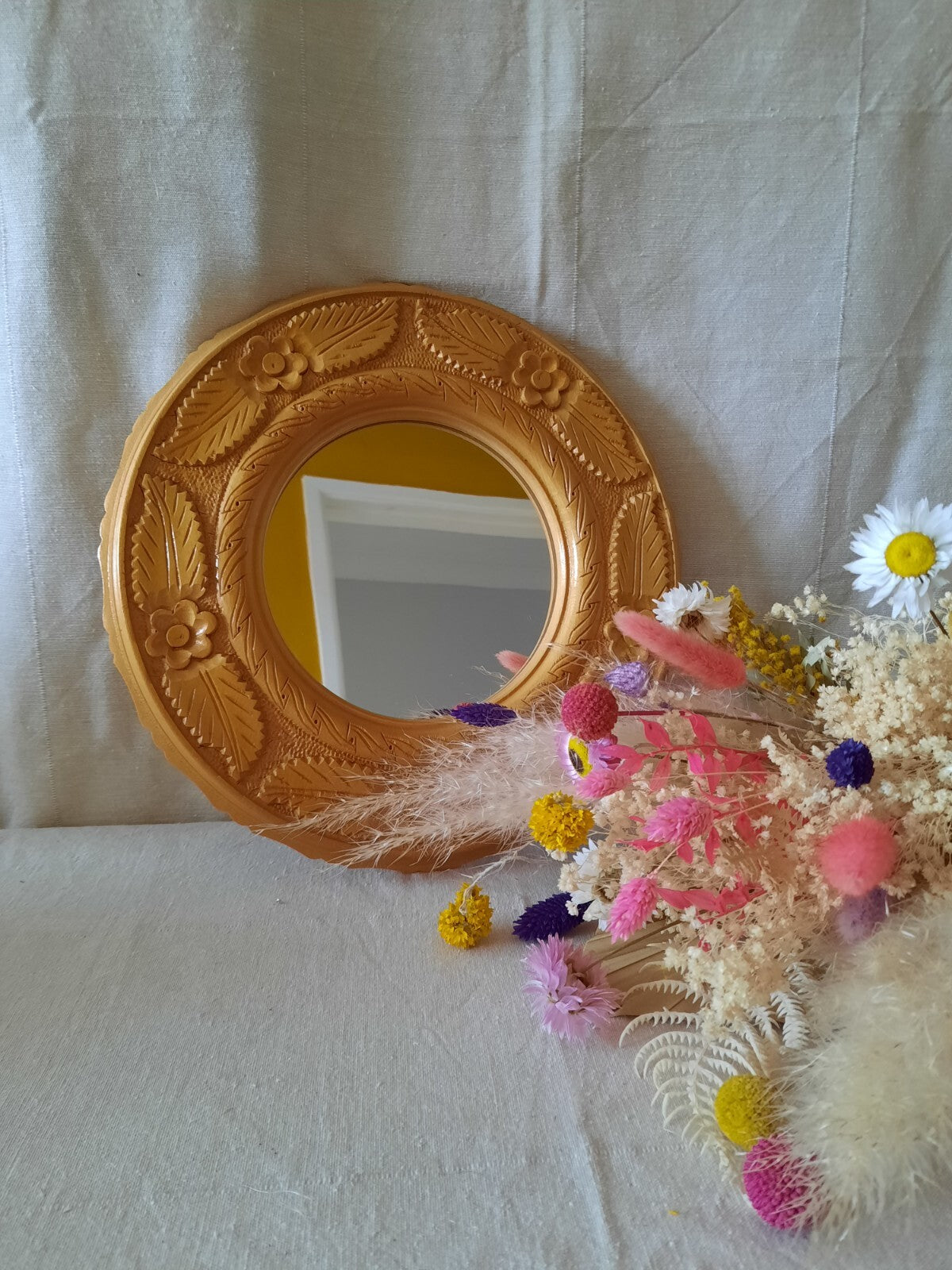 Vintage hand Carved Wood Floral Round Wall Mirror Austrian 1970s 1980s Boho RARE