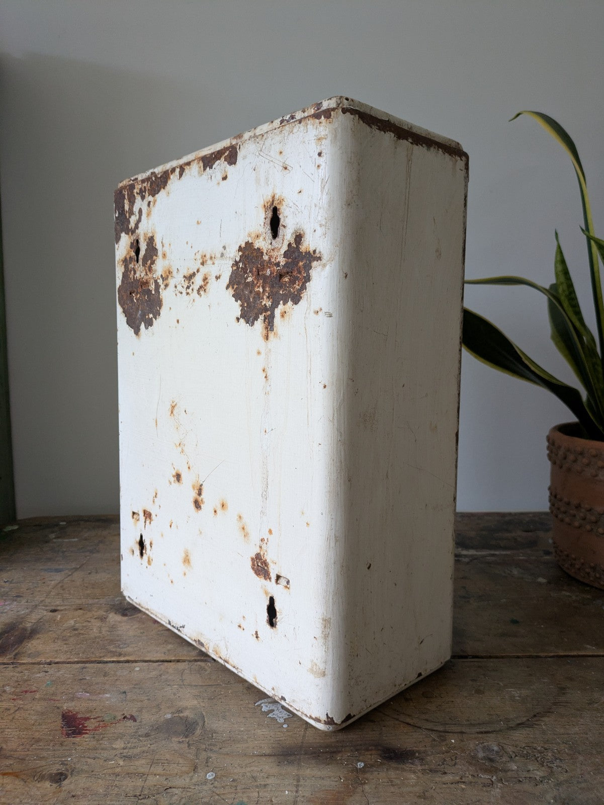 Vintage Mid-century Bathroom metal medical wall cabinet with mirror Retro White.