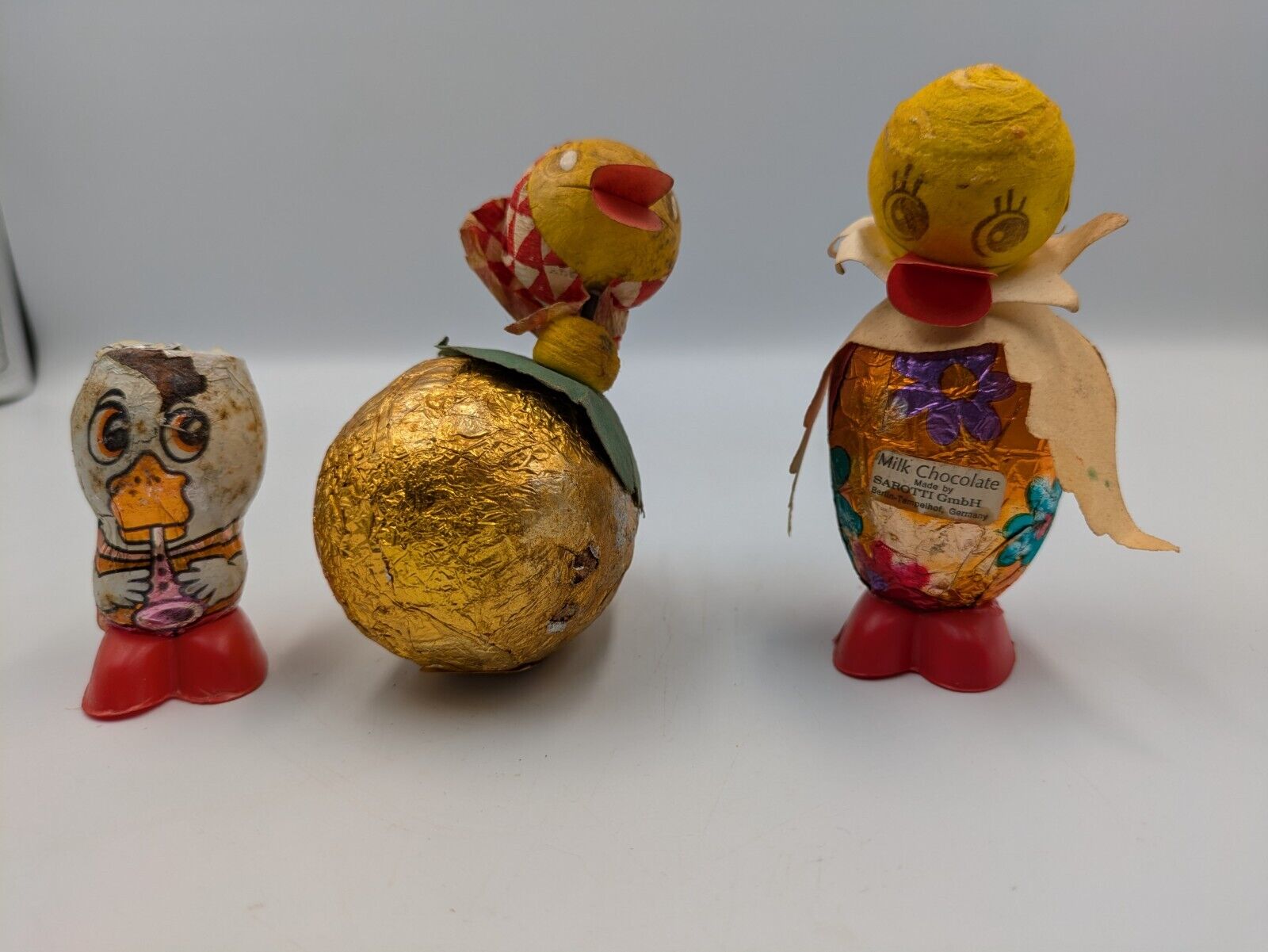 4x Vtg Chocolate Confectionary Shop Display Sarotti Chick Easter Bird Parrot Old