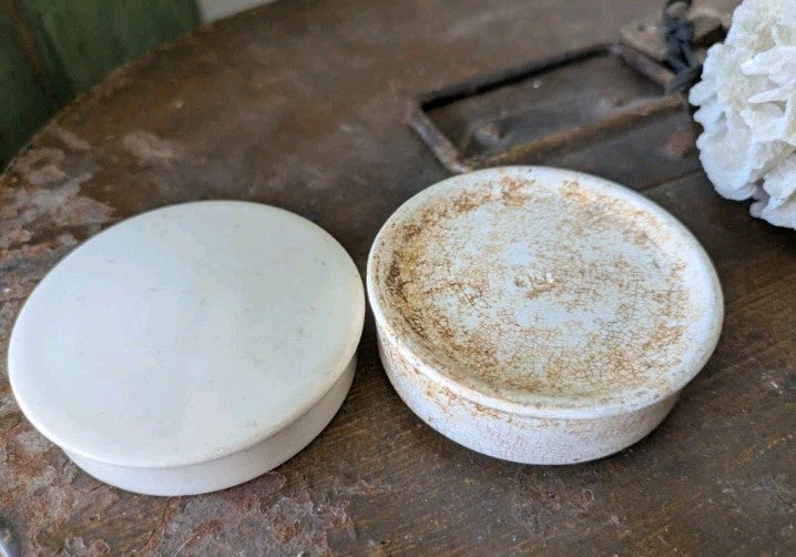 Antique Victorian Ironstone Chemist Apothecary Pot Lid Plain White Vintage Cream