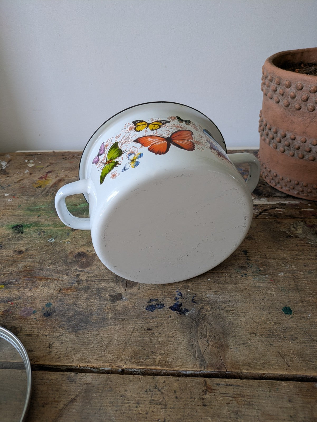 Butterfly Enamel Cooking Pot Vintage Style Glass Lid Saucepan Pan Prop Kitchen