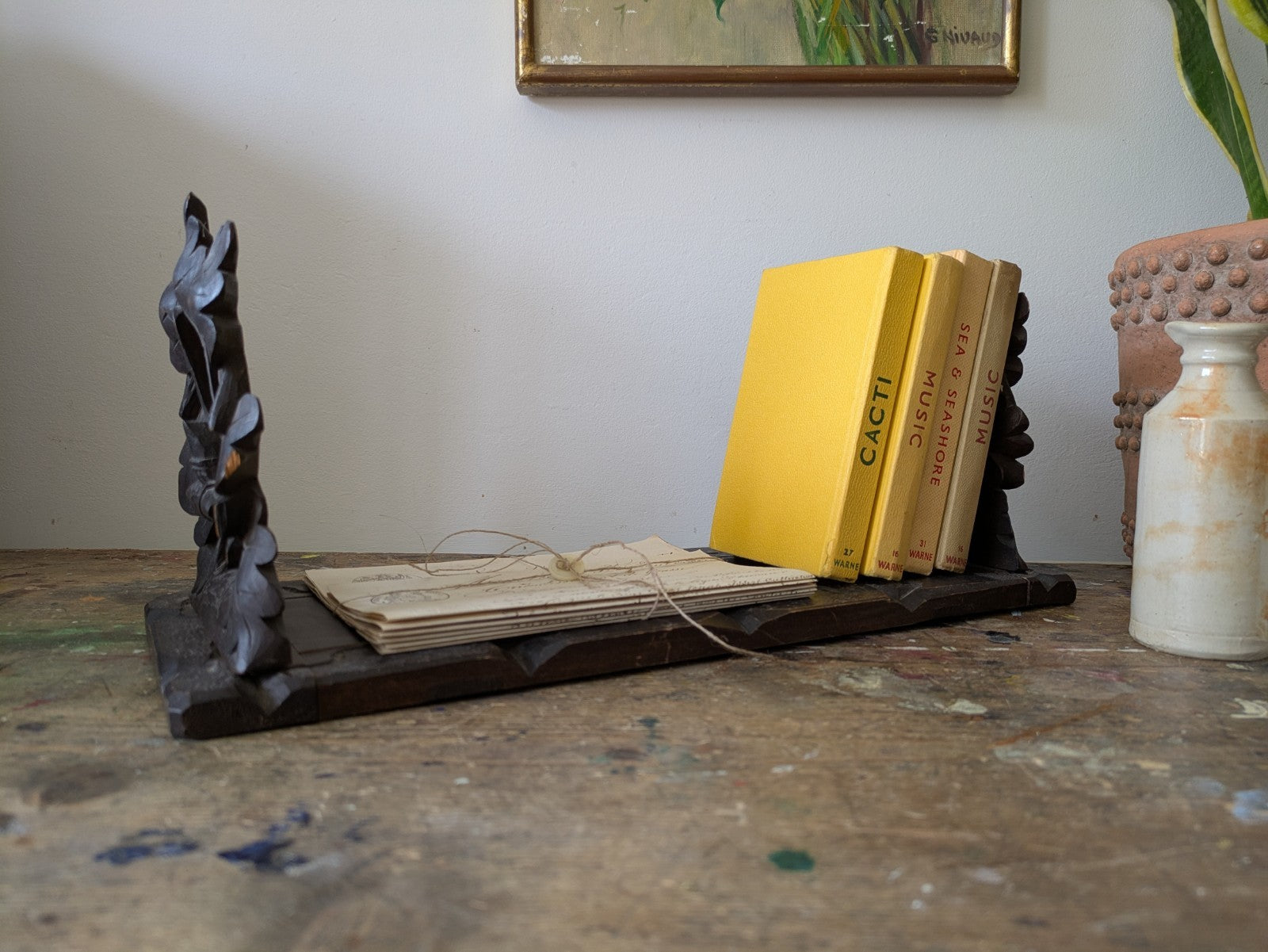 ANTIQUE VTG RARE SWISS BLACK FOREST CARVED WOOD FOLDABLE SLIDING BOOK STAND RACK