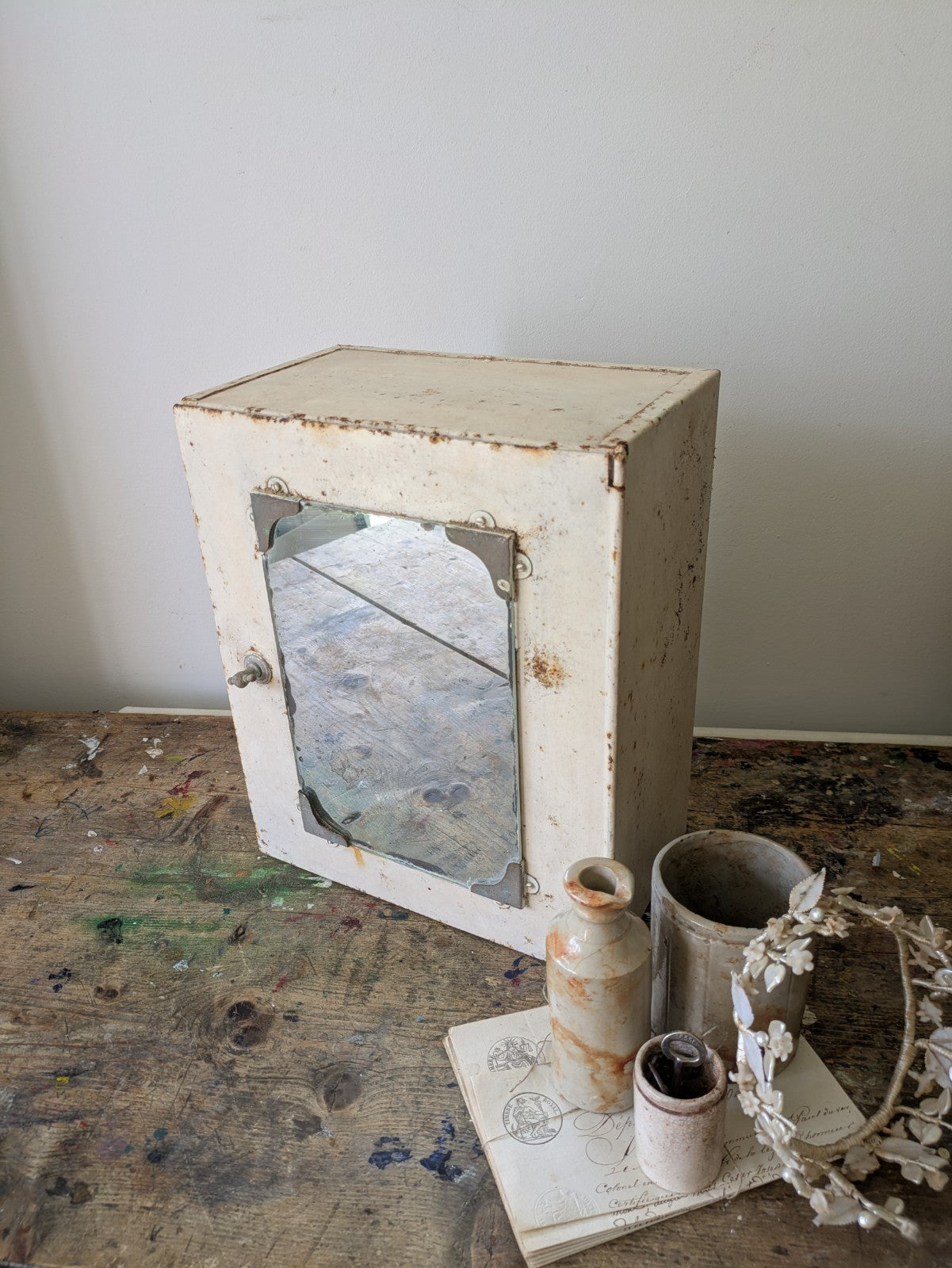 Vintage 1920s 30s Bathroom Metal Medical Wall Cabinet with Mirror Retro White 