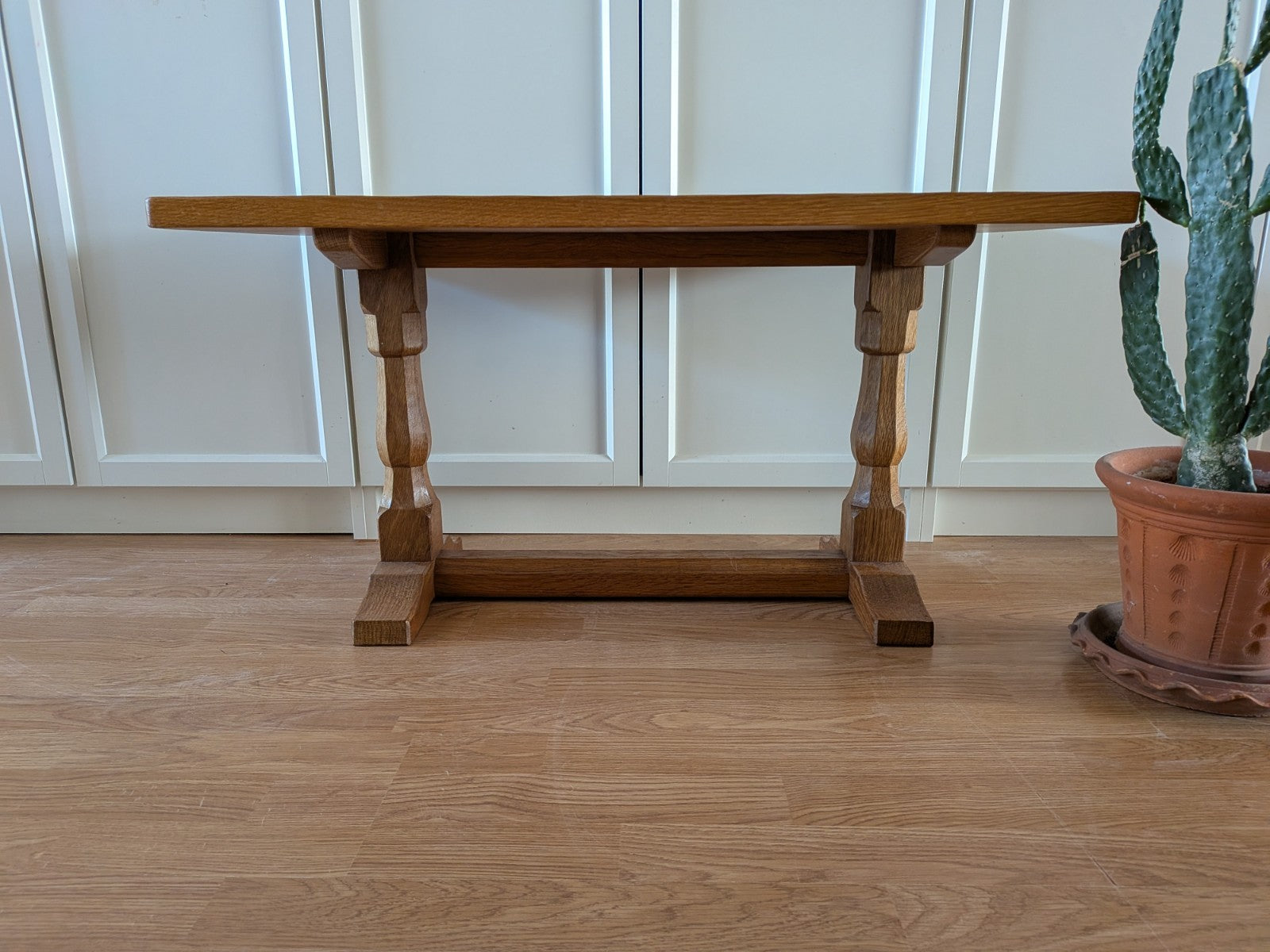 Ex. Mouseman Apprentice Eagleman  Albert Jeffray Oak Coffee Table Critter Adzed