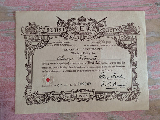 Rare WW11 THE BRITISH RED CROSS First Aid CERTIFICATE-dated 1941 Ephemera Vgc 