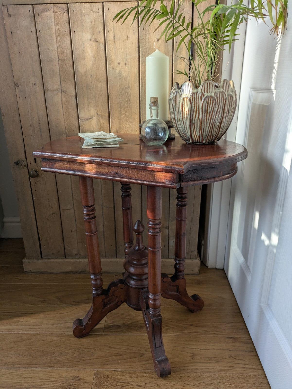 Antique Mahogany Side Table Hall Lamp Turned Legs & Finial Base Victorian C1890