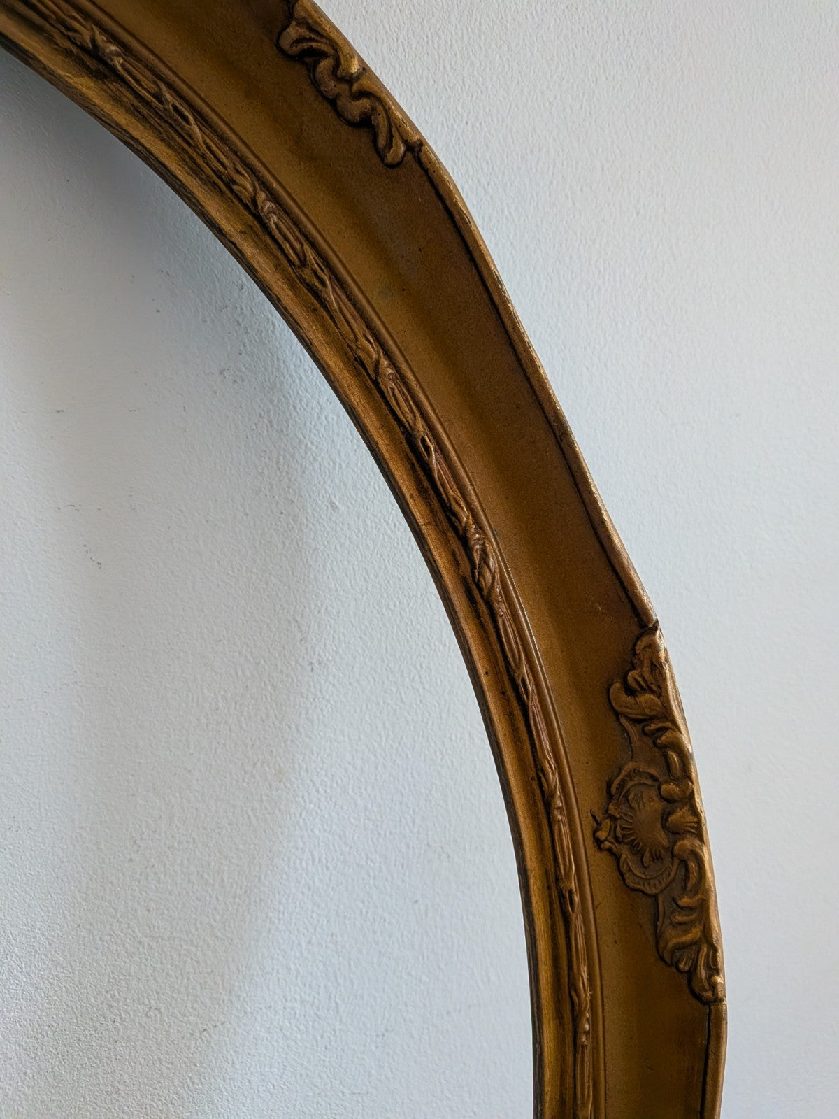 Antique Victorian Cast Metal Oval Gold Gilt Ornate Baroque Picture Frame Rococo