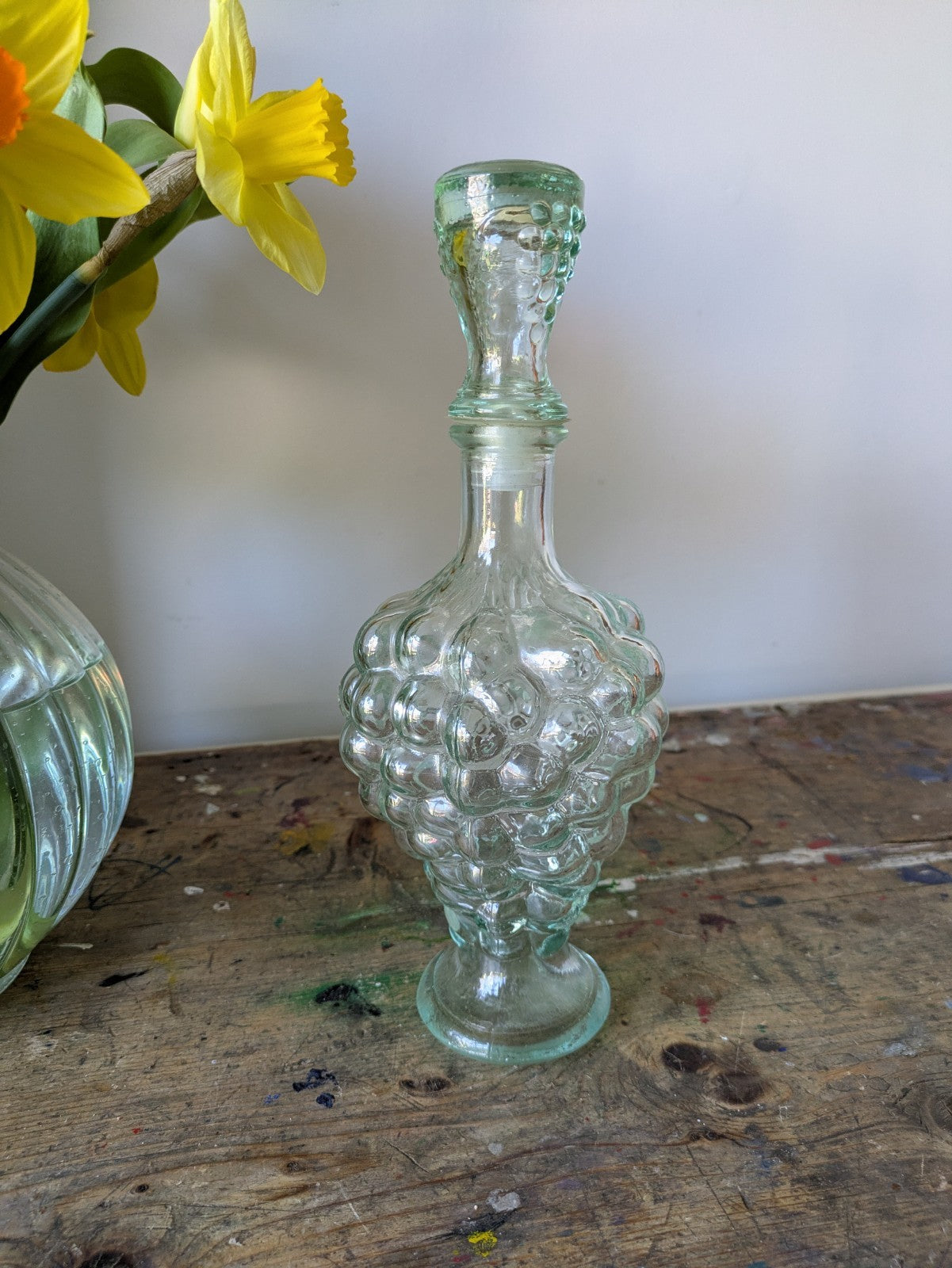 Vintage Italy Grape Cluster Bubble Glass Bottle Decanter Wine Genie Etruscan Vgc