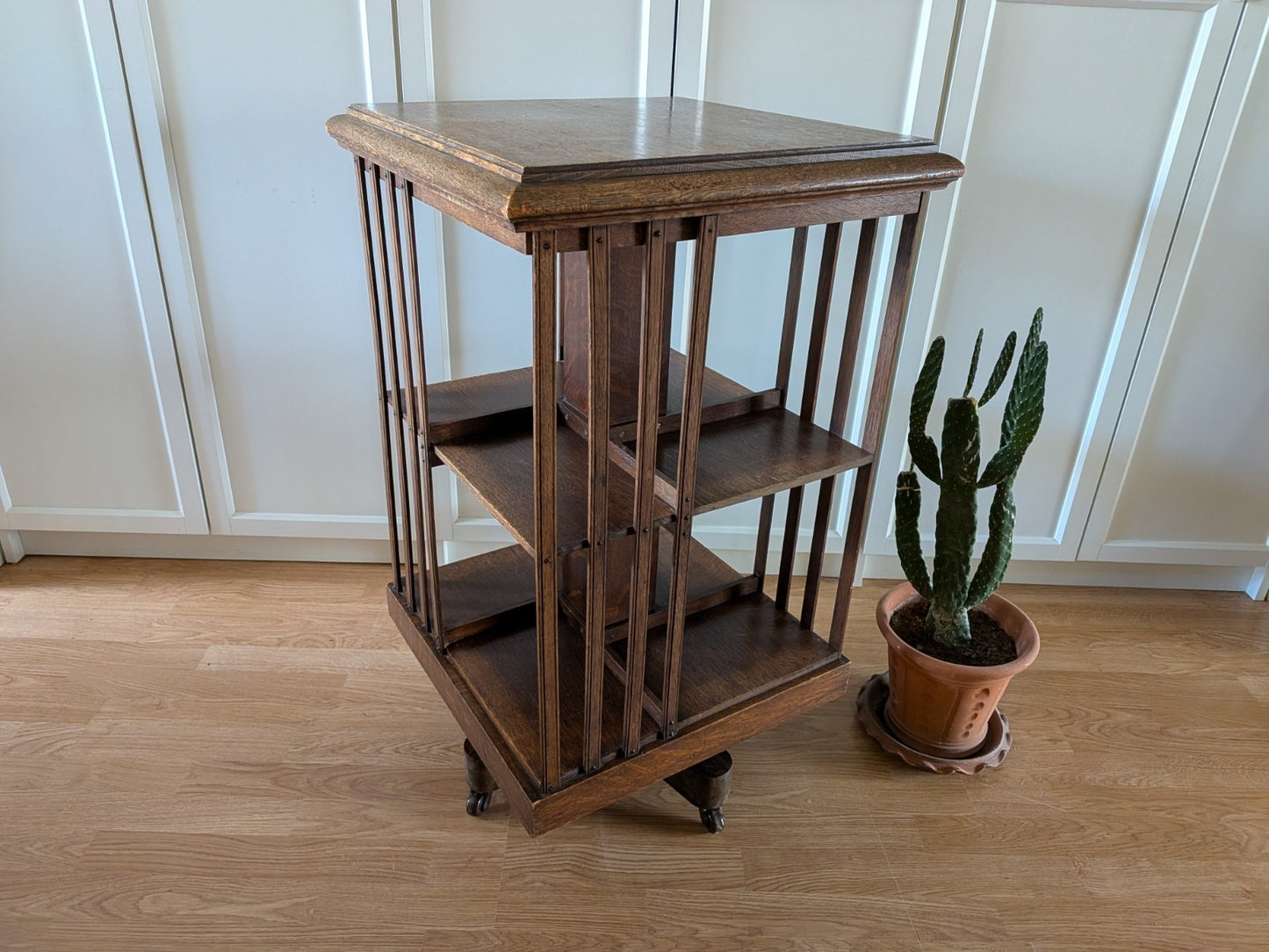 Antique Edwardian English Oak Revolving Bookcase Rare Vintage Shelves Spinning 