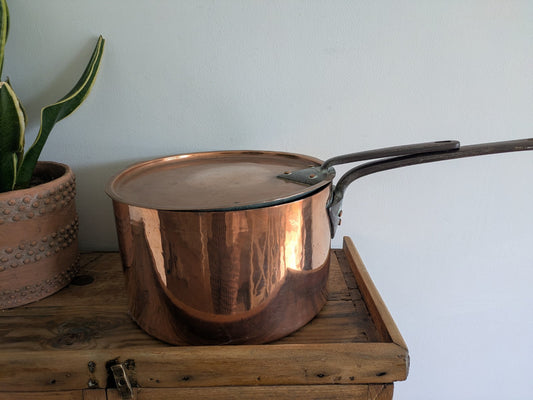 X Large Antique Georgian Copper Sauce Pan 6.9kg 32D 18.7H XL Huge Chef Cooking