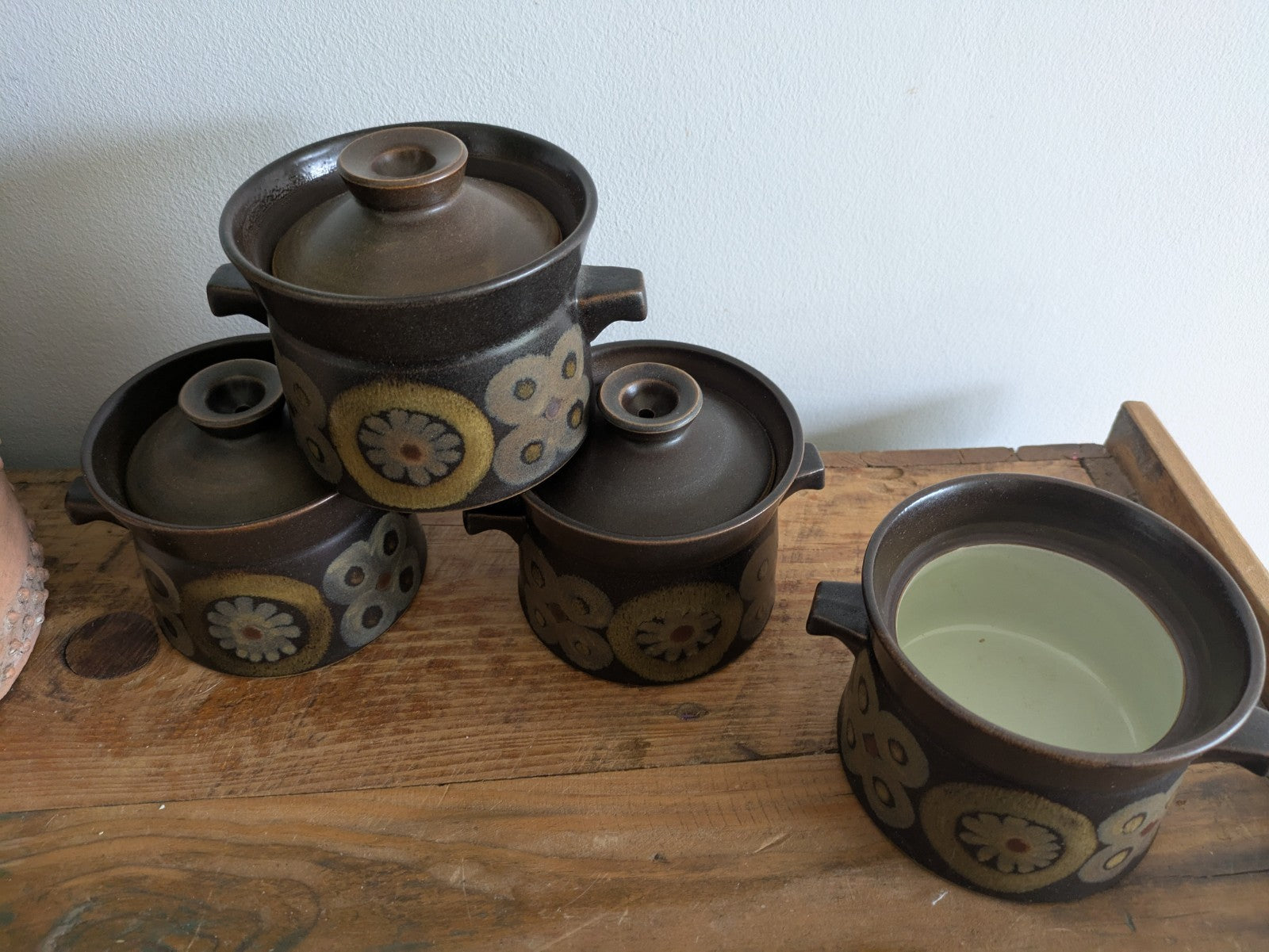 4 vintage 1960s DENBY Arabesque Gill Pemberton Small Lidded Soup Bowls 3 Lids 