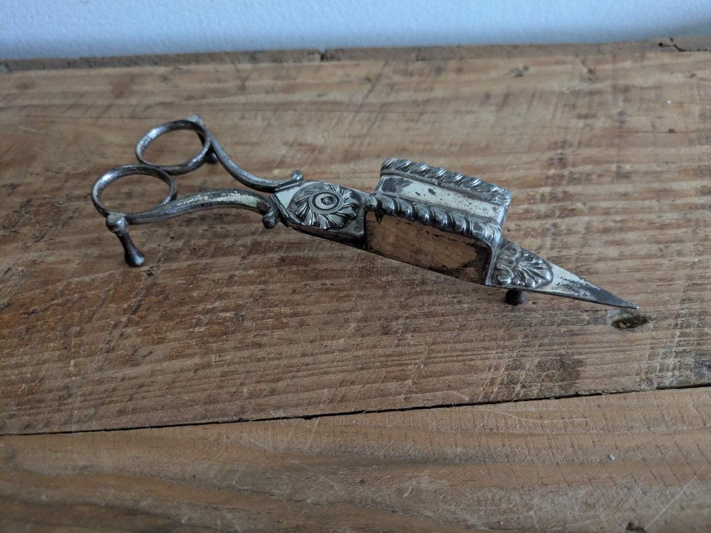 Silver Plate Vintage Victorian Antique Pair Candlesnuffers Wick Cutter Scissor
