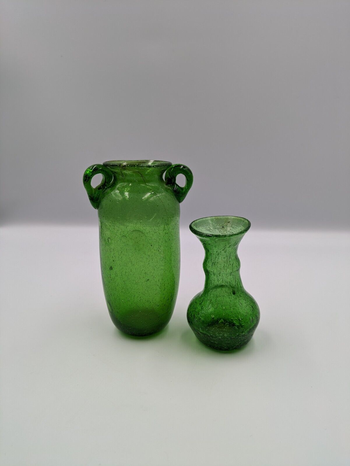 2x Vintage Emerald Green Bubble Glass Miniature Windowsill Vases Hand blown Rare