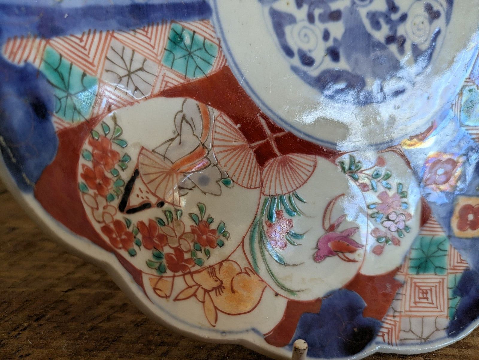 Antique Japanese Imari Decorative Plate Porcelain Flower Rabbit Geisha Painted