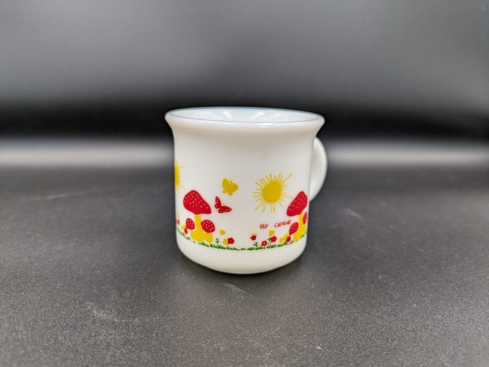 Cerve Italy Vtg Mushroom Garden Espresso Mug Cup x1 Milk Glass Hazel Atlas Style