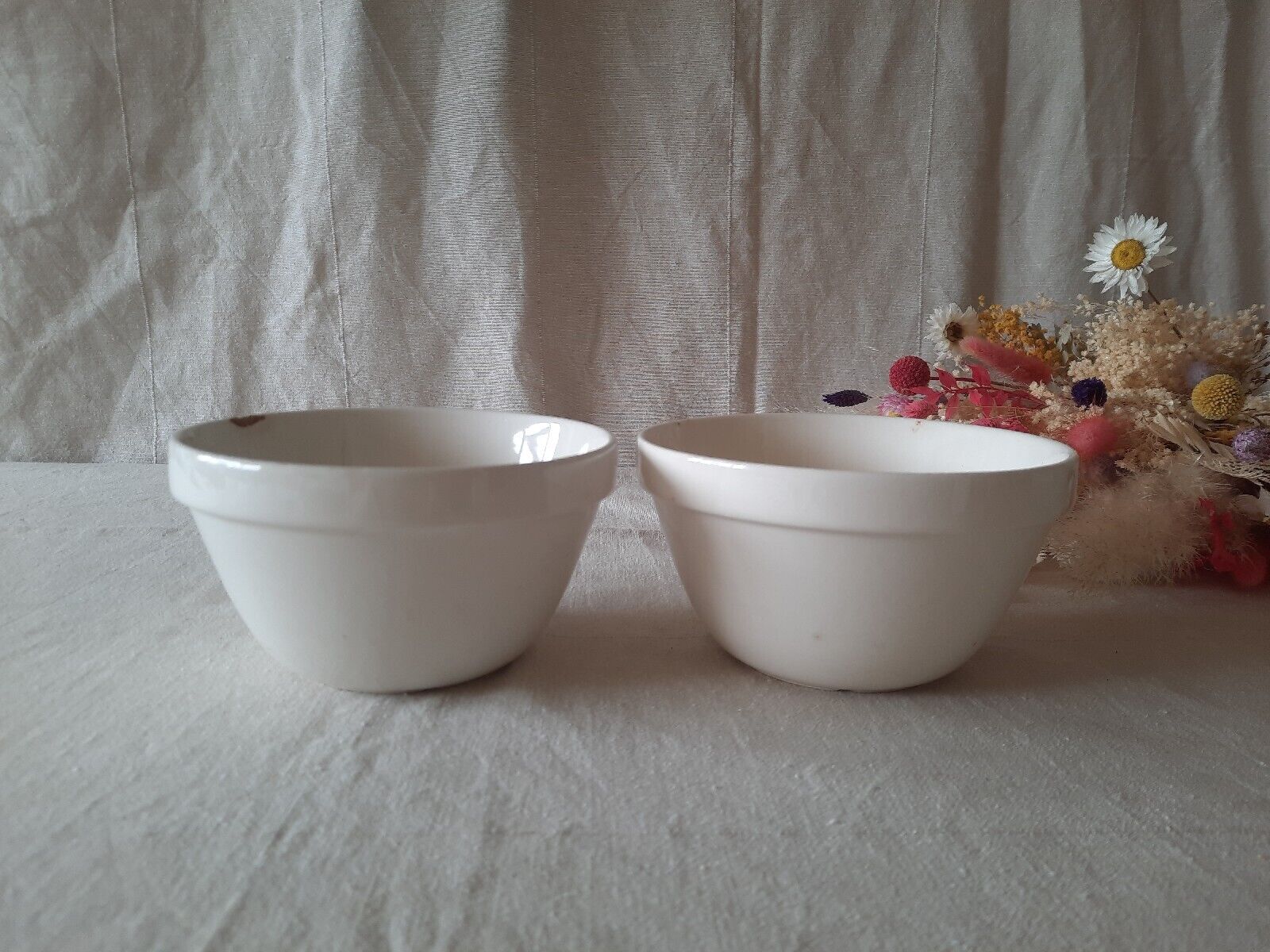 2x VINTAGE Mason Cash Pudding bowl White Retro Stoneware crazed crackle antique 