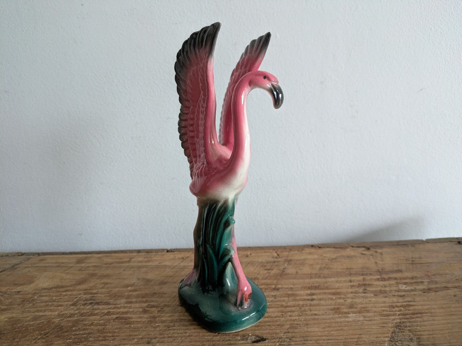 Vintage Sarsaparilla Pottery Standing Pink Flamingo 19.2cm H Japan Retro Kitsch 