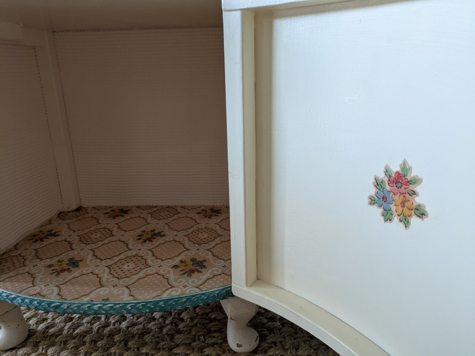 2x Vintage Lloyd Loom Bedside Table Bedside Drawers Cabinets Pair Painted French