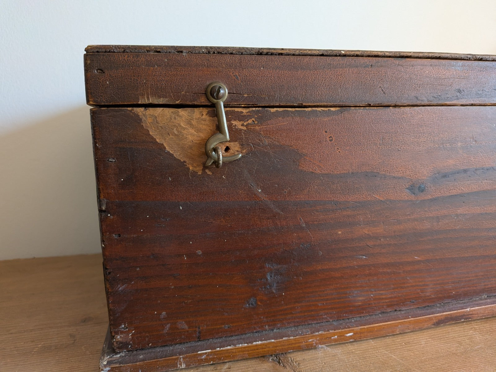 Antique Victorian Needlework Box Wooden Sewing Padded Interior Craft Gilt Letter